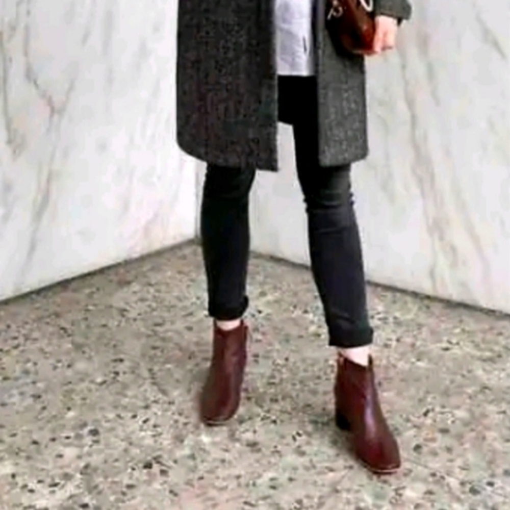 Offers!NEW EVERLANE Burgundy Day Boot 6 (6.5) Italian Leather Ankle Boot/Marooon - Picture 5 of 11
